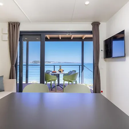 Arena Stupice Homes 2* بريمونتيرا