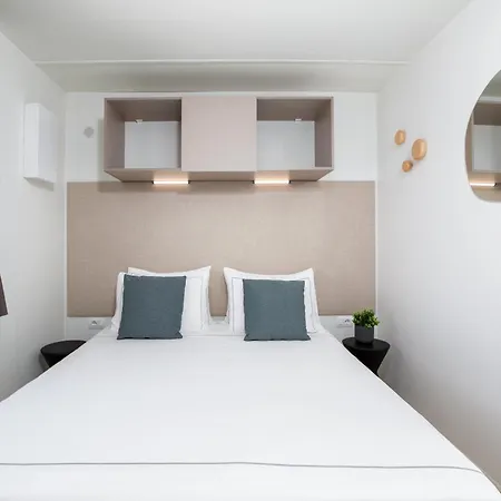 Arena Stupice Homes