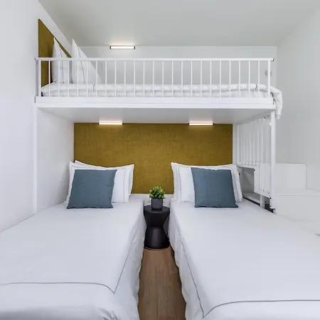 Arena Stupice Homes 프레멘투라