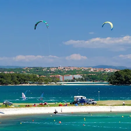 Arena Stupice Homes Village de vacances Premantura