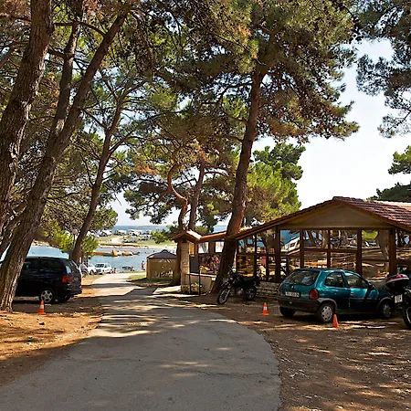 Arena Stupice Homes Village de vacances 4*