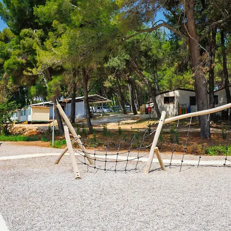 Arena Stupice Camping Homes 4* Premantura