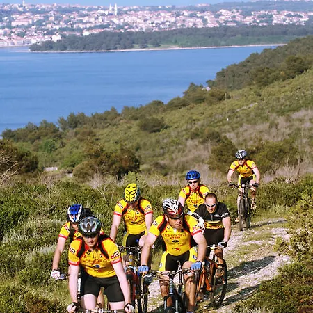 Park za odmor Arena Stupice Camping Homes