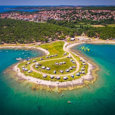 Arena Stupice Homes