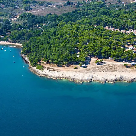 Arena Stupice Camping Homes 2*