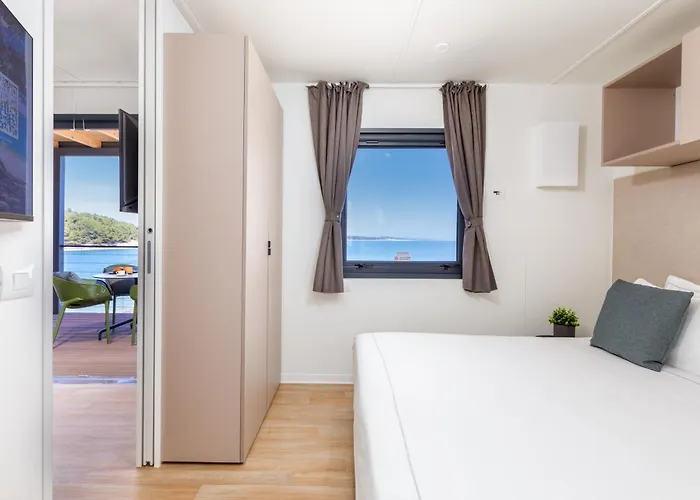 Arena Stupice Camping Homes Semesterpark Premantura