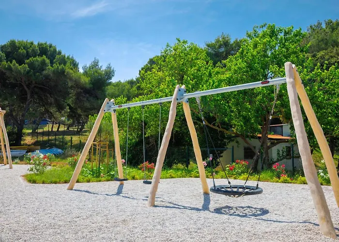 Arena Stupice Camping Homes Semesterpark Premantura