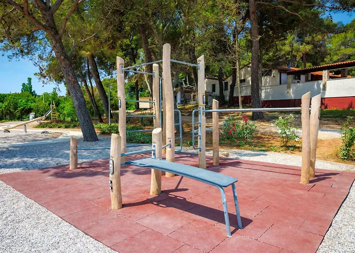 Arena Stupice Camping Homes Premantura